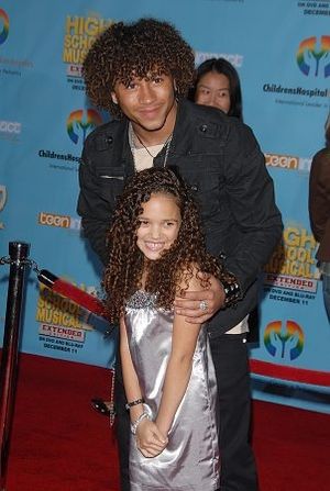Corbin Bleu Photo