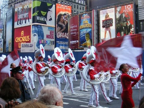 Photo Coverage: Macy's Thanksgiving Day Parade 2007 — photo 76 of 103