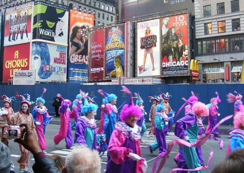 Photo Coverage: Macy's Thanksgiving Day Parade 2007 — photo 77 of 103