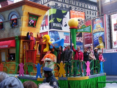 Photo Coverage: Macy's Thanksgiving Day Parade 2007 — photo 79 of 103