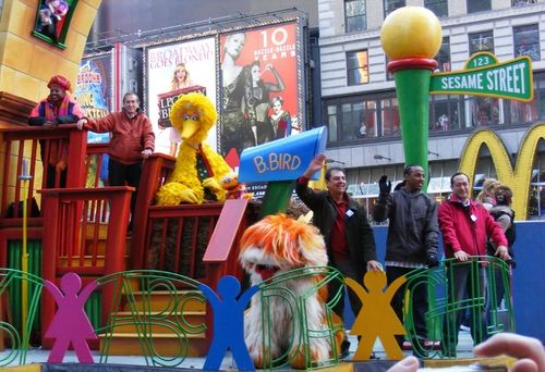 Photo Coverage: Macy's Thanksgiving Day Parade 2007 — photo 80 of 103