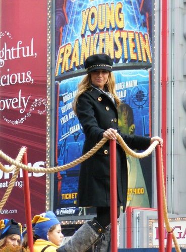 Photo Coverage: Macy's Thanksgiving Day Parade 2007 — photo 92 of 103