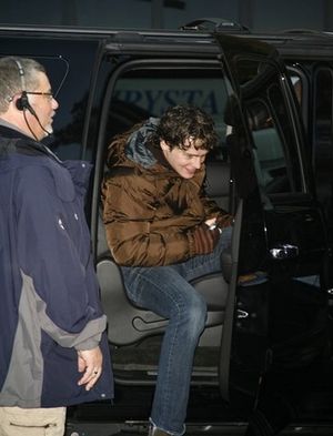 Jonathan Groff Photo