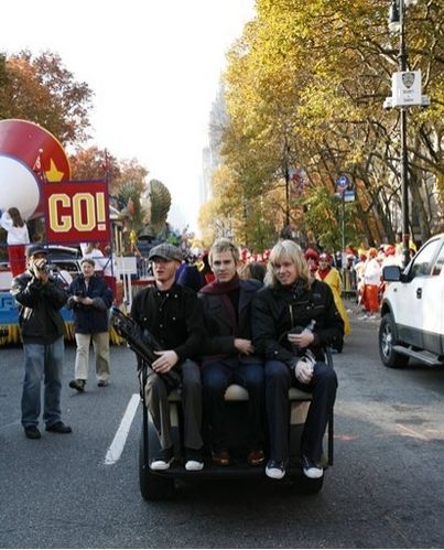 Photo Coverage: Macy's Thanksgiving Day Parade 2007 — photo 44 of 103