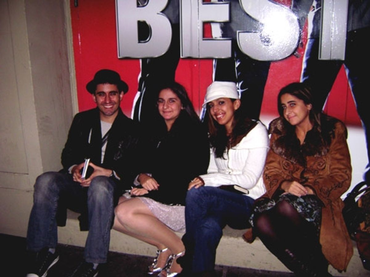John Lloyd Young with Linda Sees, Elise Jimenez, and Christina Sees at 