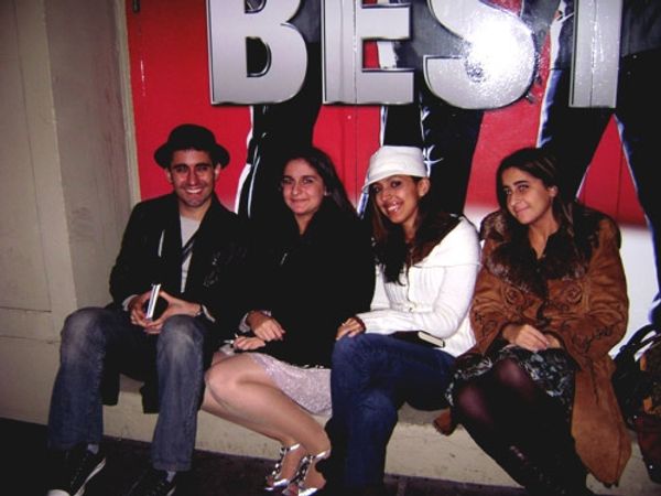 John Lloyd Young with Linda Sees, Elise Jimenez, and Christina Sees Photo