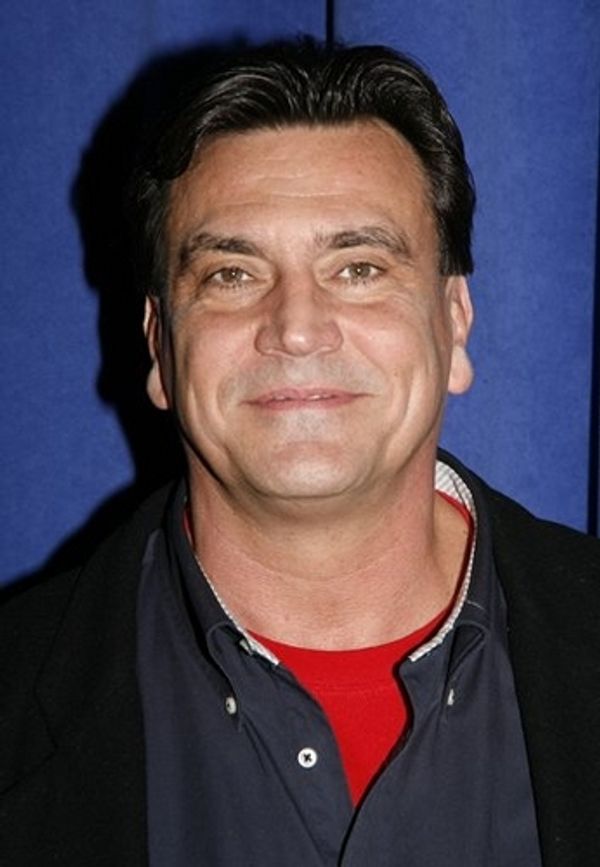 Michael Nichols Photo