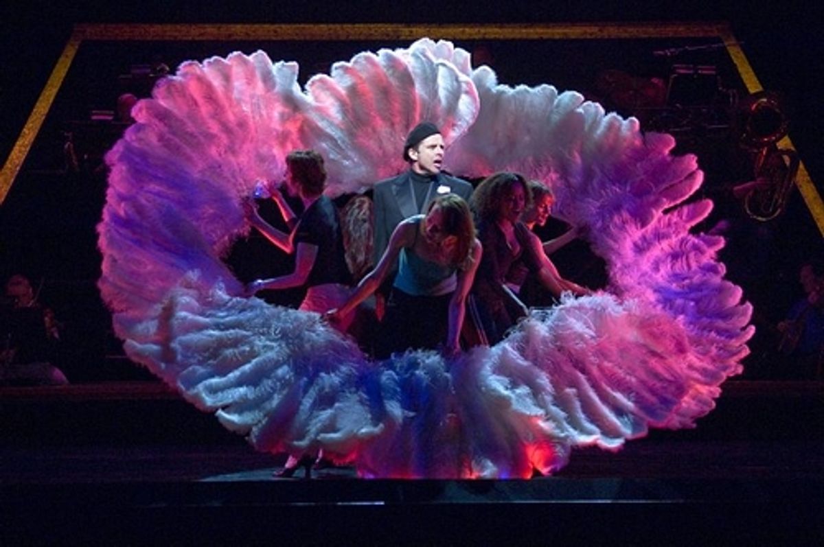 Maxwell Caulfield with the ladies of Chicago at 