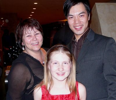 l-r: Paula Wolfson, Cassidy Swanston and Alex Hsu Photo