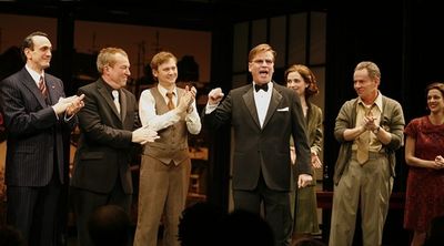 Aaron Sorkin with Hank Azaria, Des McAnuff, Jimmi Simpson and the company Photo