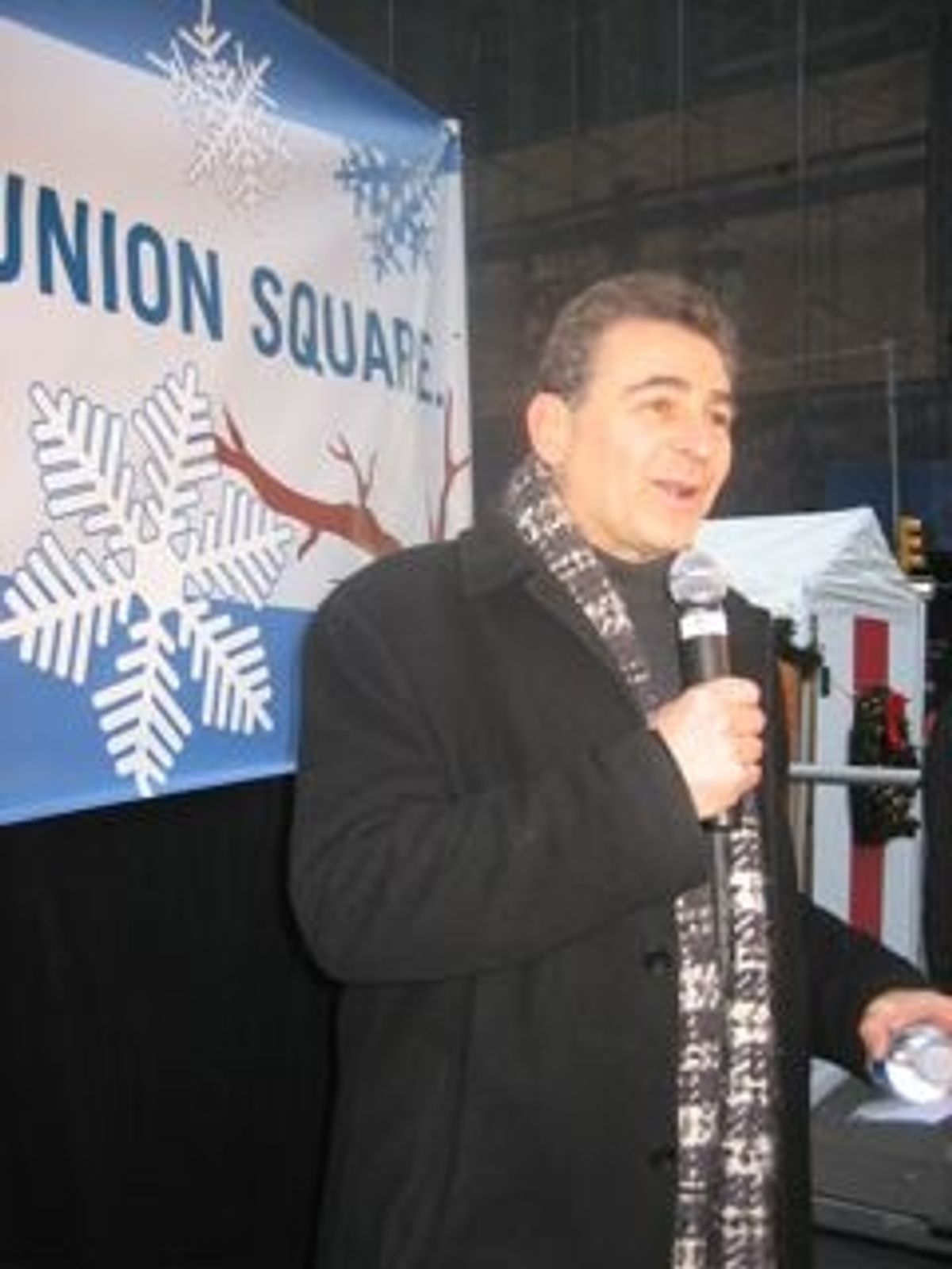 Paul Kreppel of My Mother's Italian, My Father's Jewish & I'm In Therapy! was Emcee for the event at 