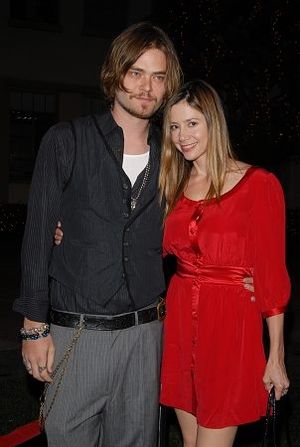 Mira Sorvino and guest Photo