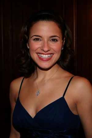 Jenn Gambatese
 Photo