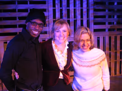 l-r: Andre Ward, Anika Larsen and Jackie Hoffman Photo