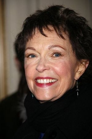 Deanna Dunagan
 Photo