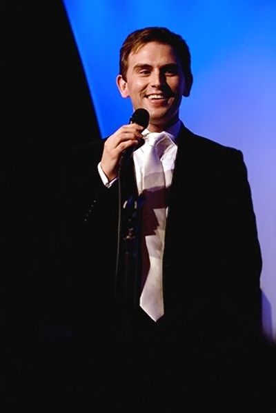 Daniel Reichard Photo