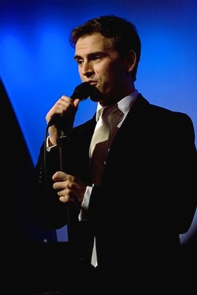 Daniel Reichard
 Photo