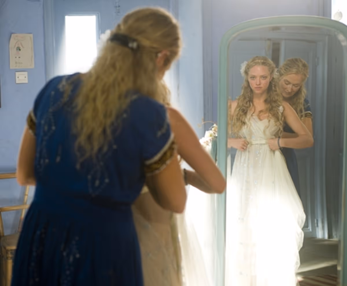 Meryl Streep and Amanda Seyfried at 'Mammia Mia!' Movie-Stills & Trailer
