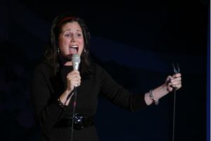 Stephanie J. Block Photo