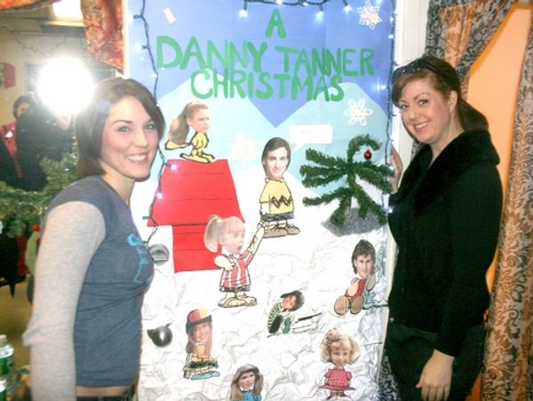 Mara Davi and Lyssa Everett Photo