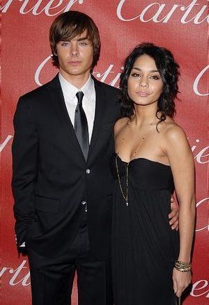 Zac Efron and Vanessa Hudgens
@ BroadwayWorld Zac Efron and Vanessa Hudgens
Photo