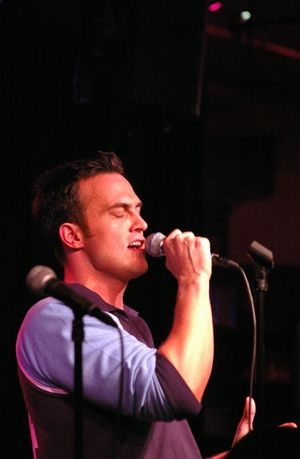 Cheyenne Jackson
 Photo