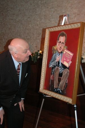 Gerry Vichi observes the portrait
@ BroadwayWorld Gerry Vichi observes the portrait
Photo