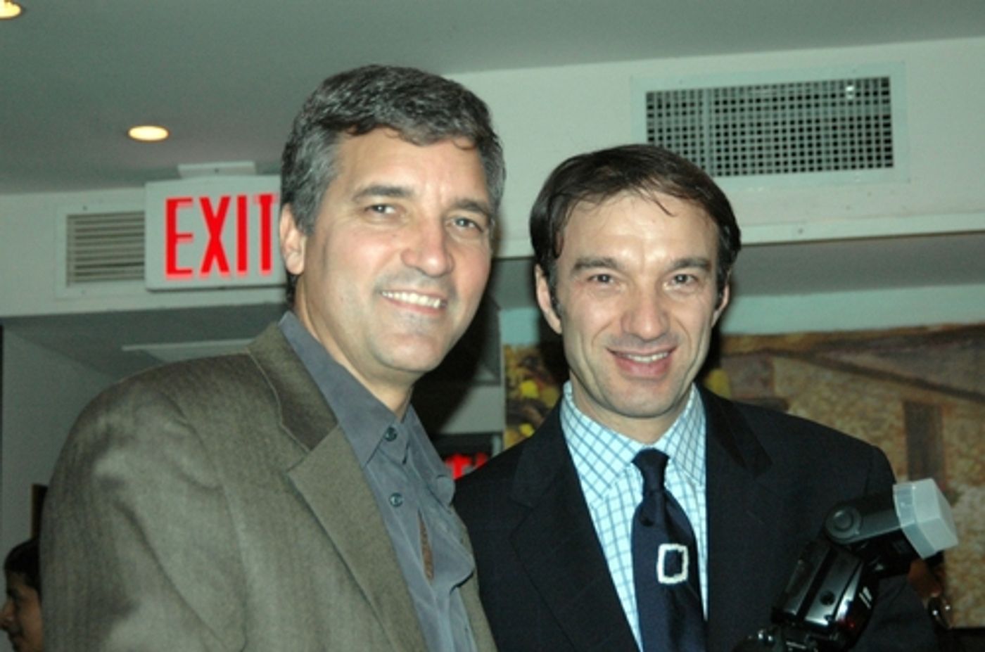 Photo Coverage: Bob Saget Receives Tony Di Napoli's Portrait  Image