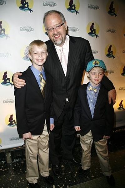 Doug Wright and children
 Photo