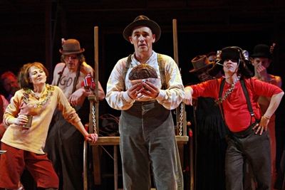 Mark Rylance with Michelle O'Neill, Tyson Forbes, Bill McCallum and Jim Lichtscheidl  Photo