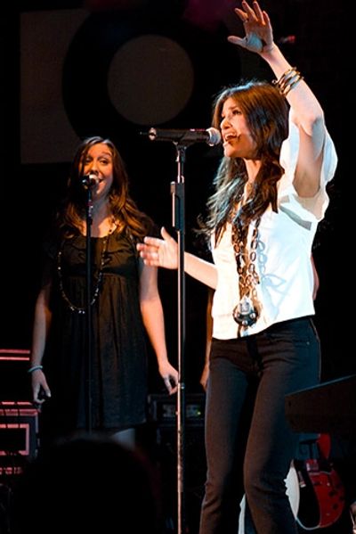 Idina Menzel Photo