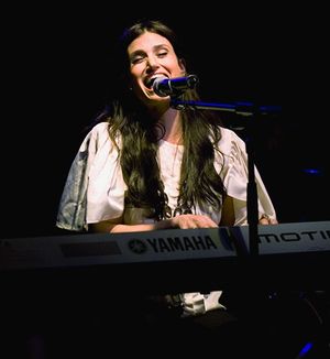 Idina Menzel Photo