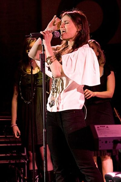 Idina Menzel Photo