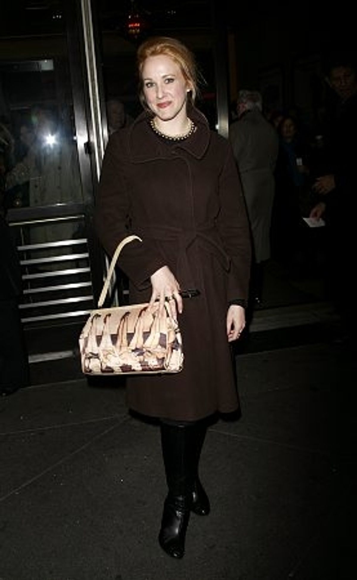 Katie Finneran


 at 