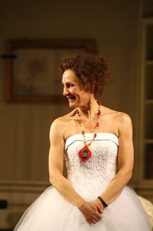 Laurie Metcalf
 Photo