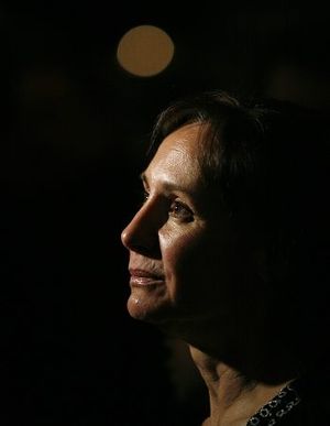 Laurie Metcalf Photo