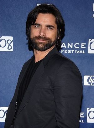 John Stamos
 Photo