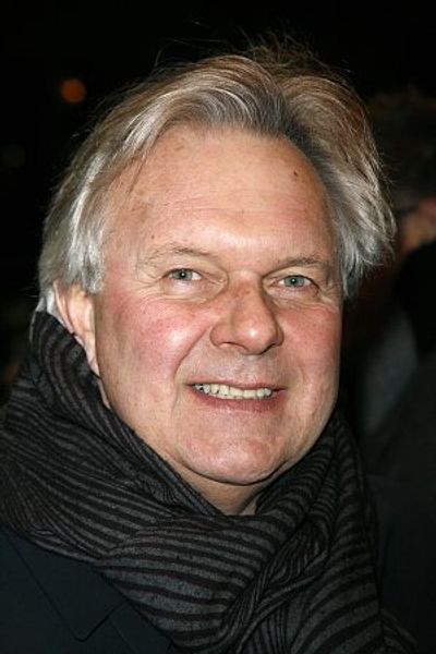 Walter Bobbie
 Photo