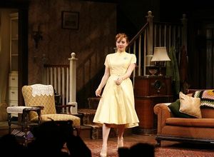 Zoe Kazan
@ BroadwayWorld Zoe Kazan
Photo