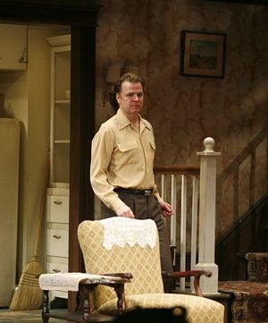 Kevin Anderson
@ BroadwayWorld Kevin Anderson
Photo