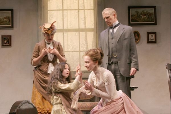 Beth Dixon (Aunt Ev), Meredith Lipson, Emily Dorsch (Kate Keller) and John Hickok (Ca Photo