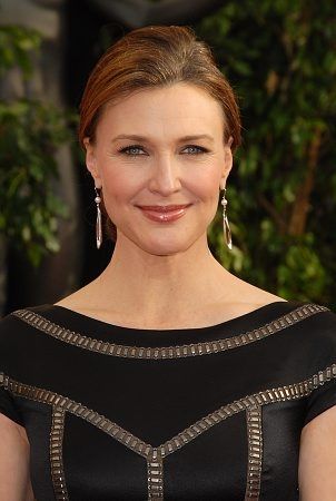 Brenda Strong Photo