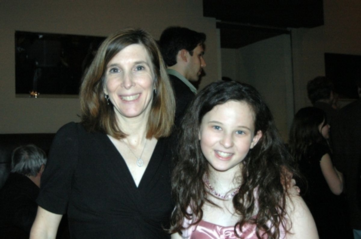 Meredith Lipson (Helen Keller) and her mom Alli at 
