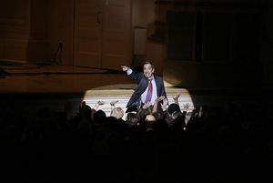 David Bedella (Warm-Up Man / Satan) Photo