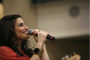 Idina Menzel Photo