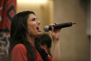 Idina Menzel Photo