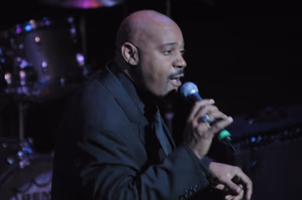 Allan Harris-Winer: Outstanding Jazz Vocalist Photo