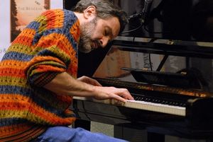 Brian Gari @ BroadwayWorld Brian Gari Photo