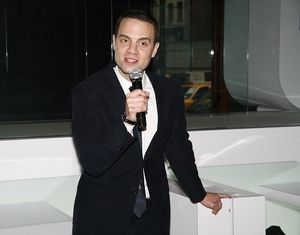 Jordan Roth (Jujamcyn Theaters - Vice President) @ BroadwayWorld Jordan Roth (Jujamcyn Theaters - Vice President) Photo