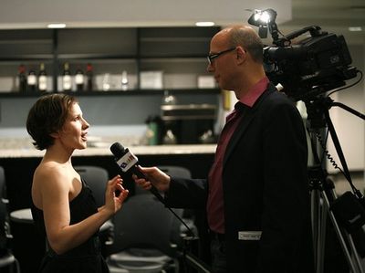 Jennifer Dundas and Richard Ridge of "Broadway Beat" Photo